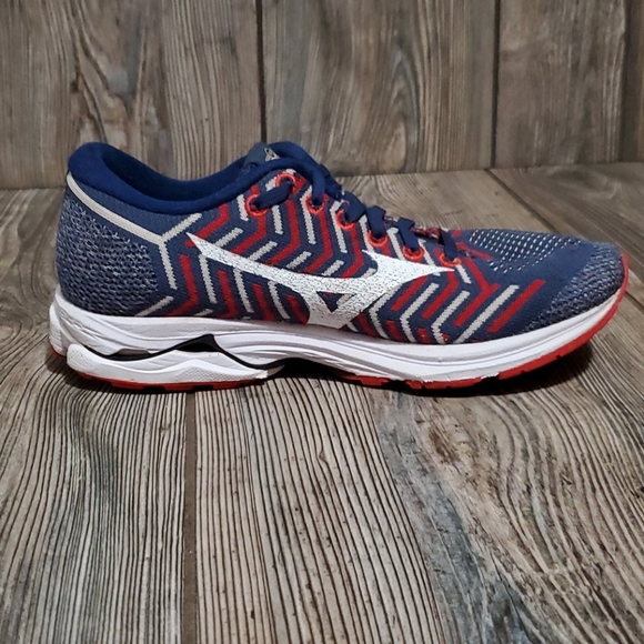 Mizuno Shoes | Mizuno Waveknit R Womens Running Shoes Sz ...